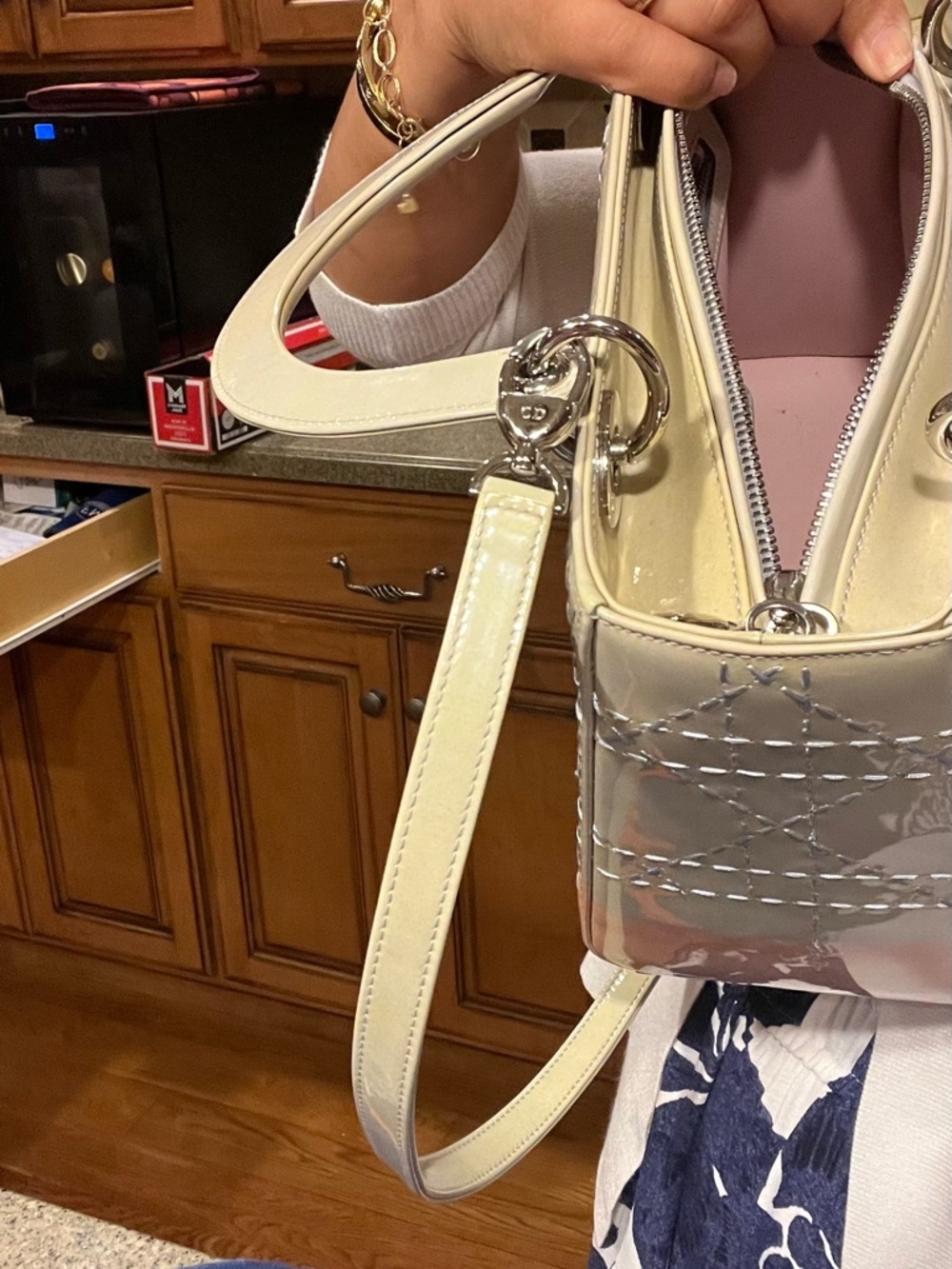 Lady Dior Leather Medium Ombre Patent Cannage satchel Limited Edition - Picture 8 of 11
